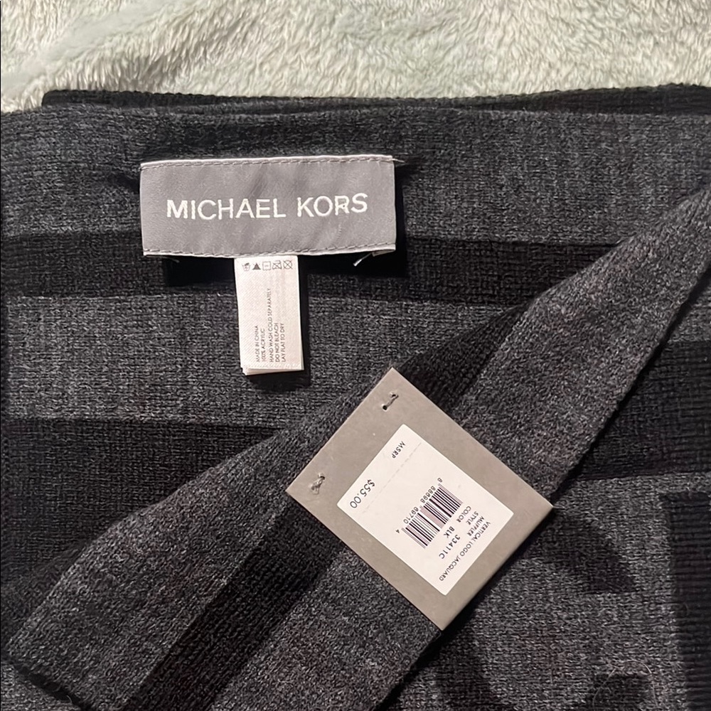 Michael Kors Black and Gray Scarf - Picture 2 of 8